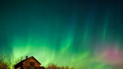 Castiga o excursie in Islanda ca sa vezi Aurora Boreala