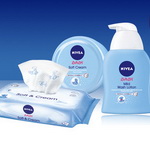 Castiga 10 seturi de cosmetice Nivea Baby